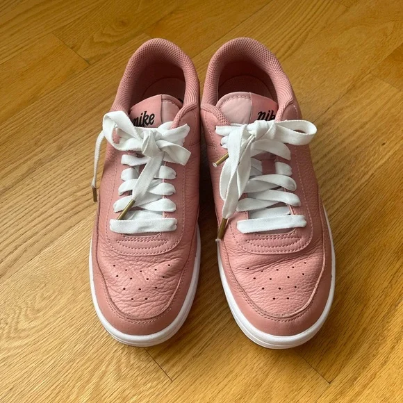 Nike Court Vintage Premium Sneakers - Picture 6 of 12